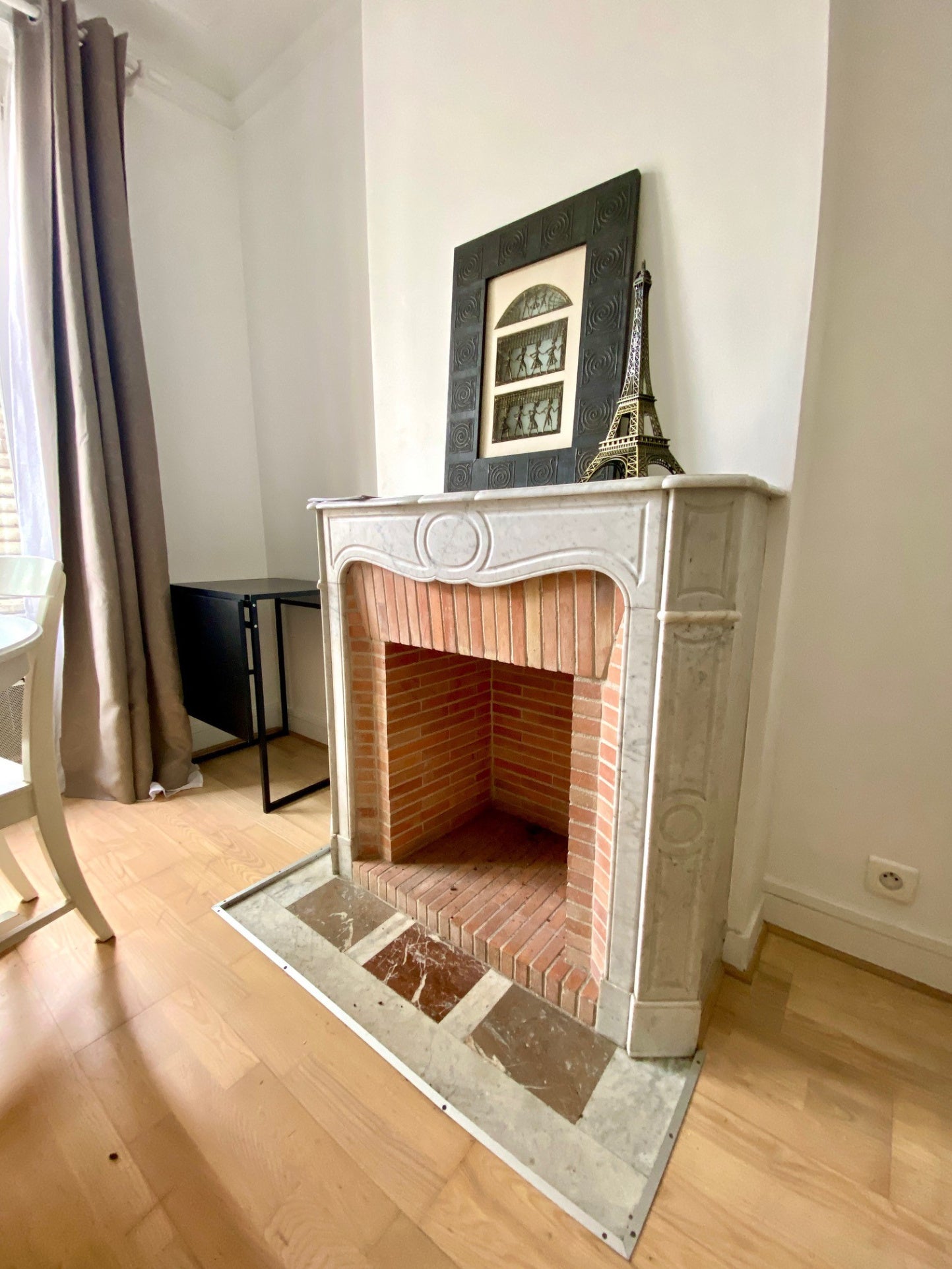 Flat Rue de Chézy in Neuilly-sur-Seine