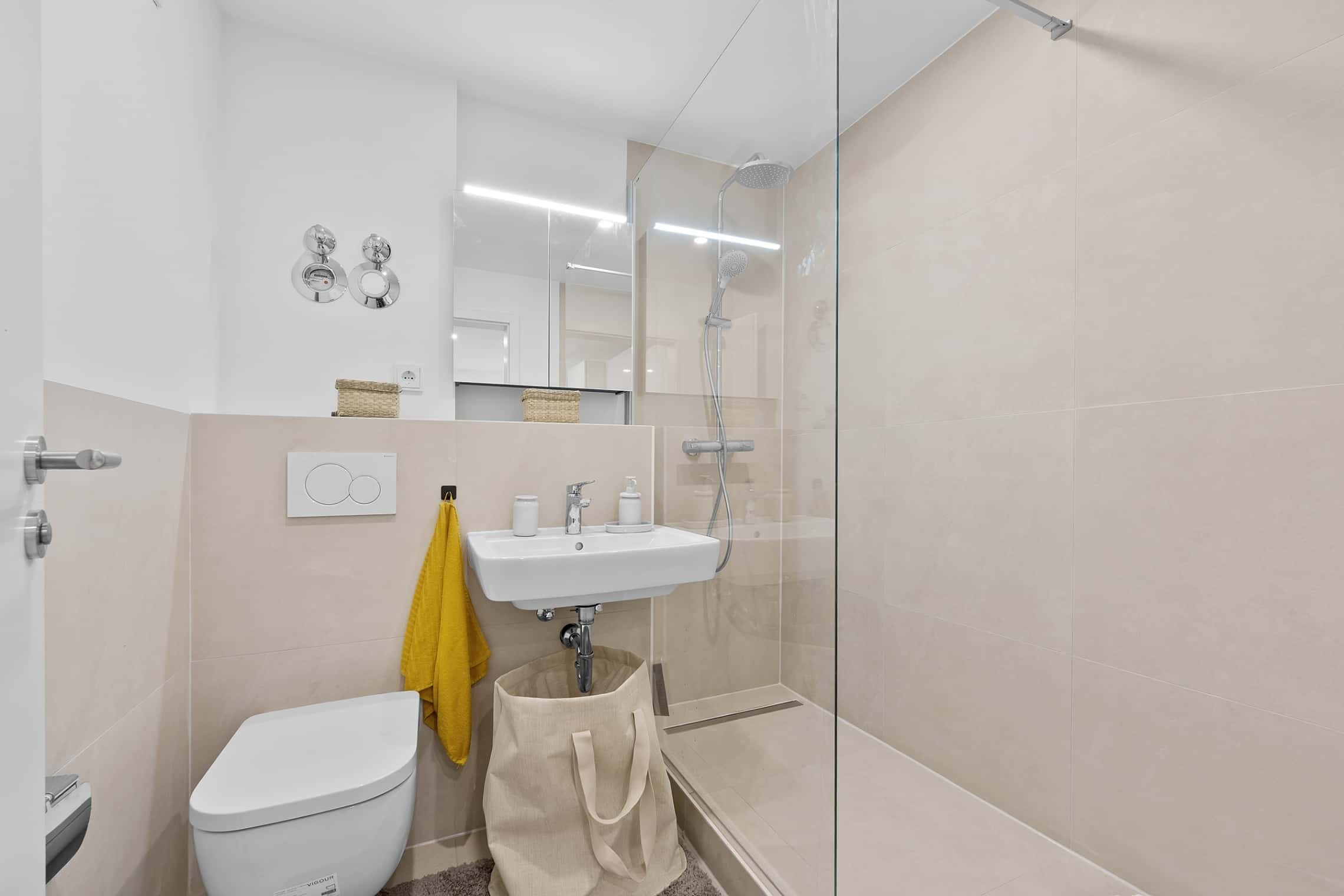 Wohnung Schaffhauser Straße in München