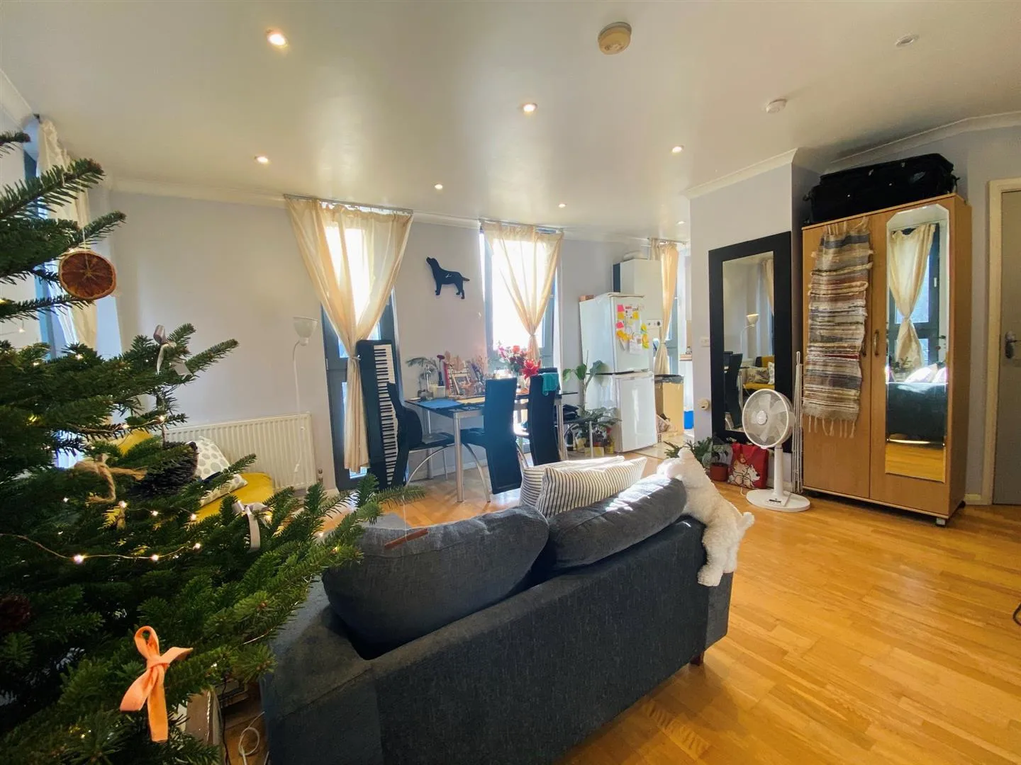 Flat Pentonville Road in Greater London