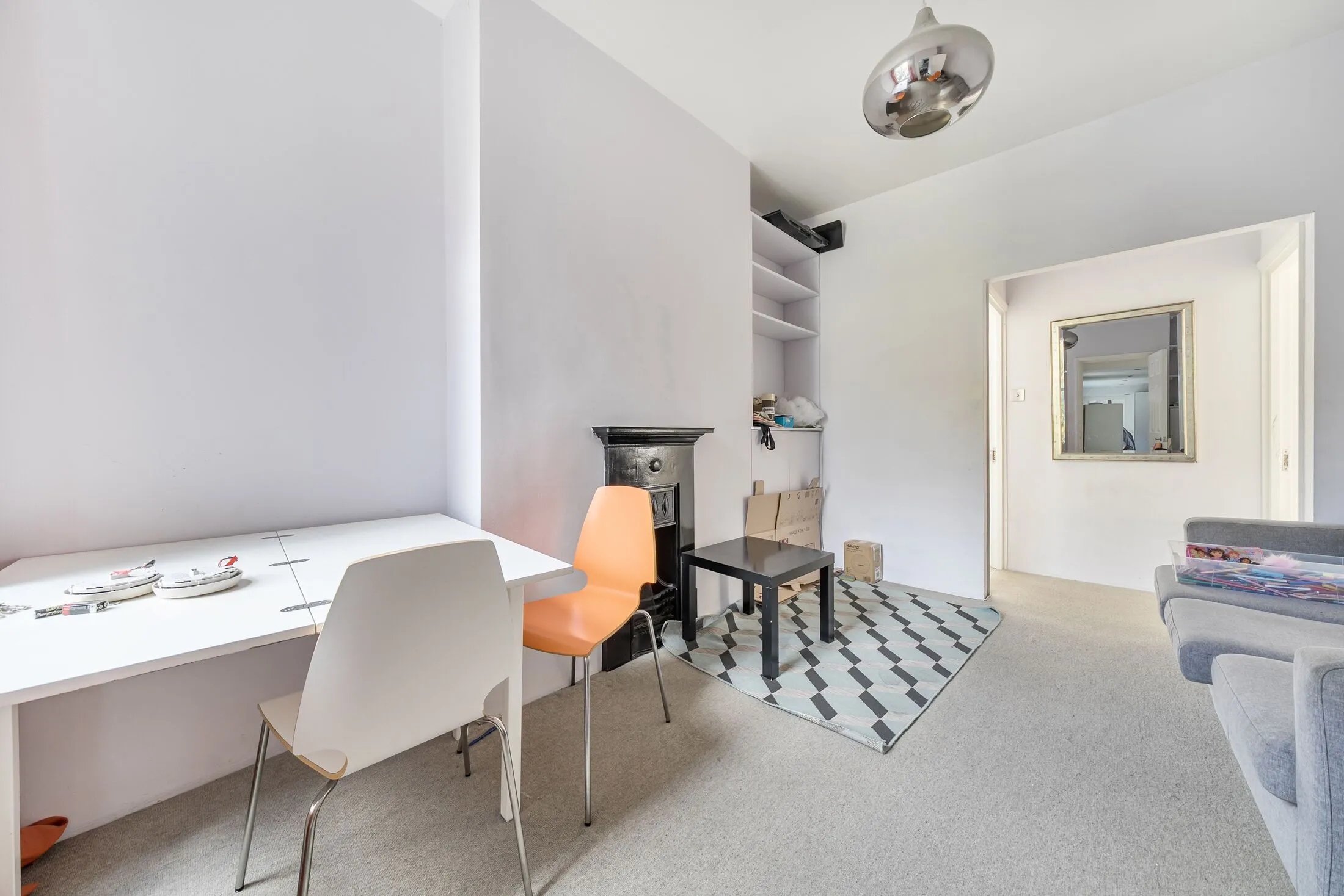 Flat South Island Place in Greater London