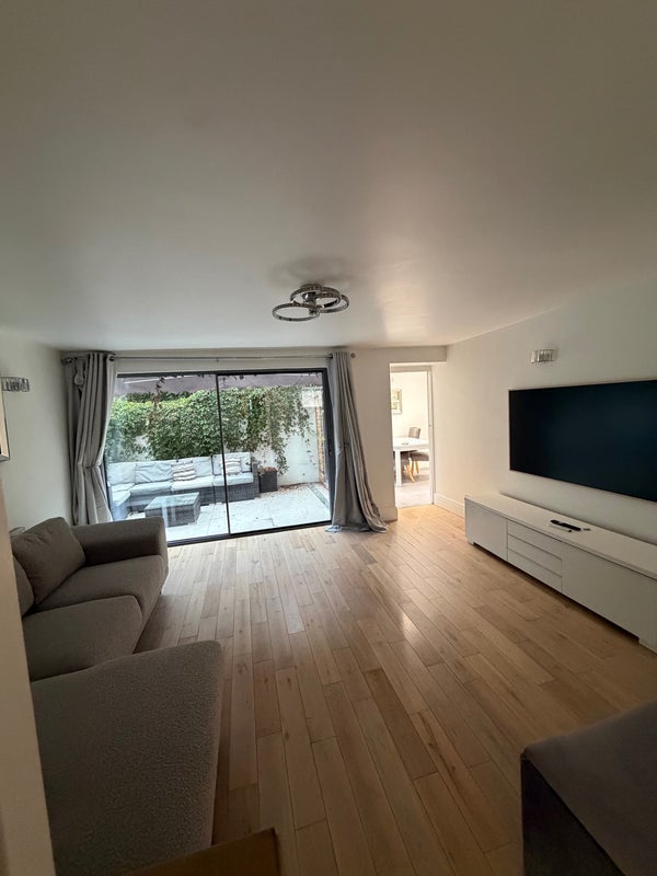 Flat Molyneux Street in City of Westminster