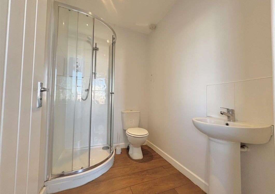 Room Bond Street in Wolverhampton