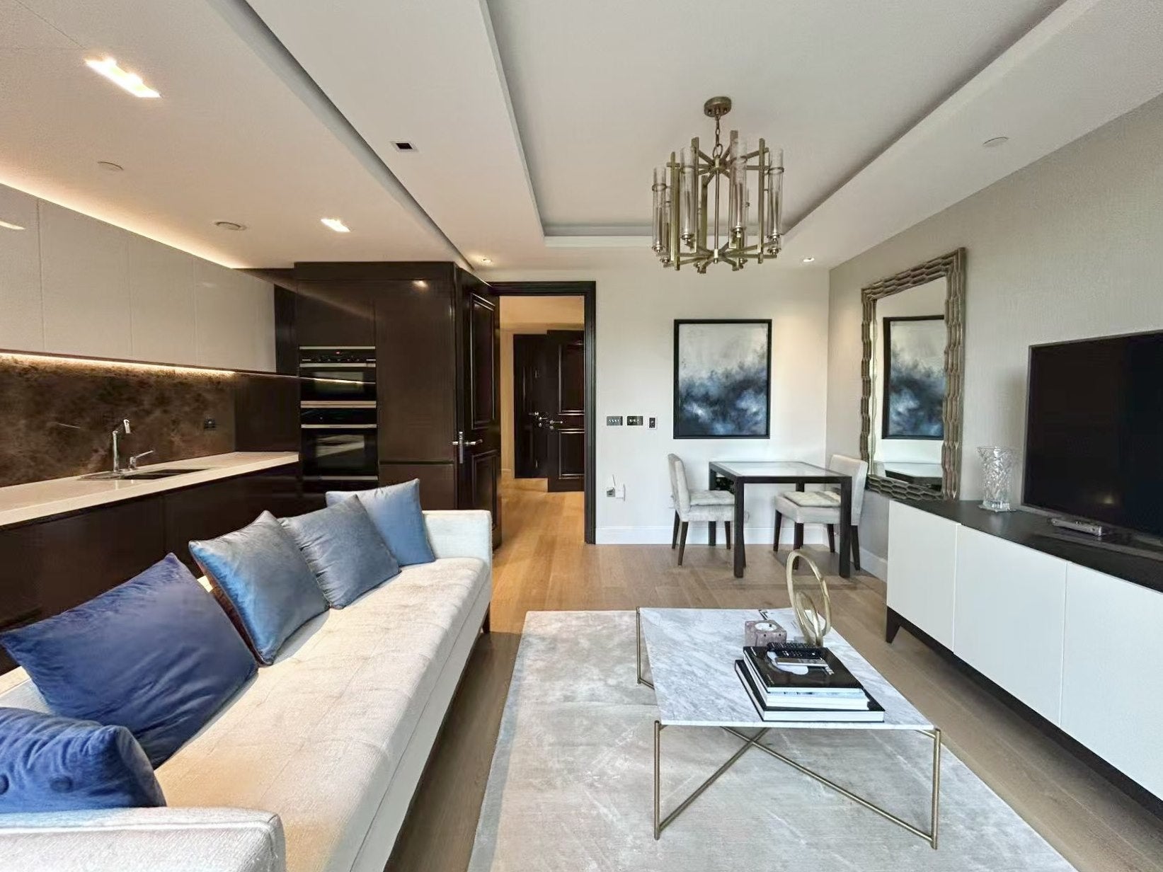 Flat Warwick Lane in Greater London