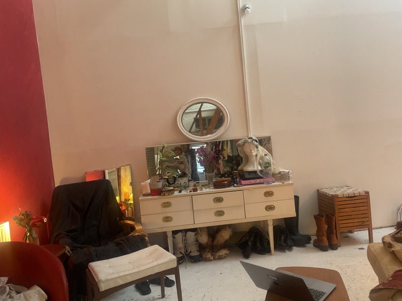 Room Overbury Road in Greater London