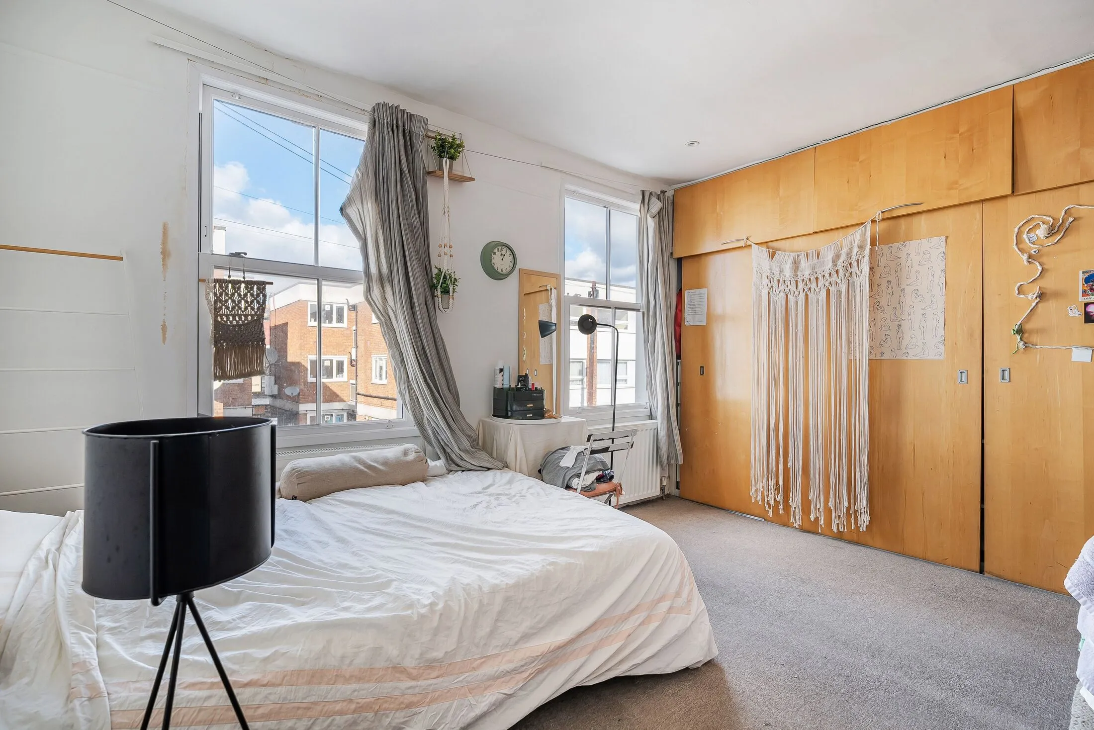 House Estcourt Road in Greater London