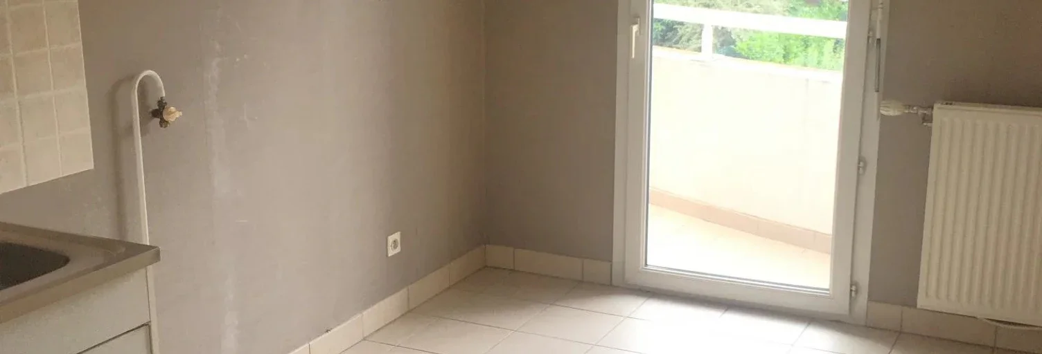 Appartement Rue Ernest Renan à Vénissieux