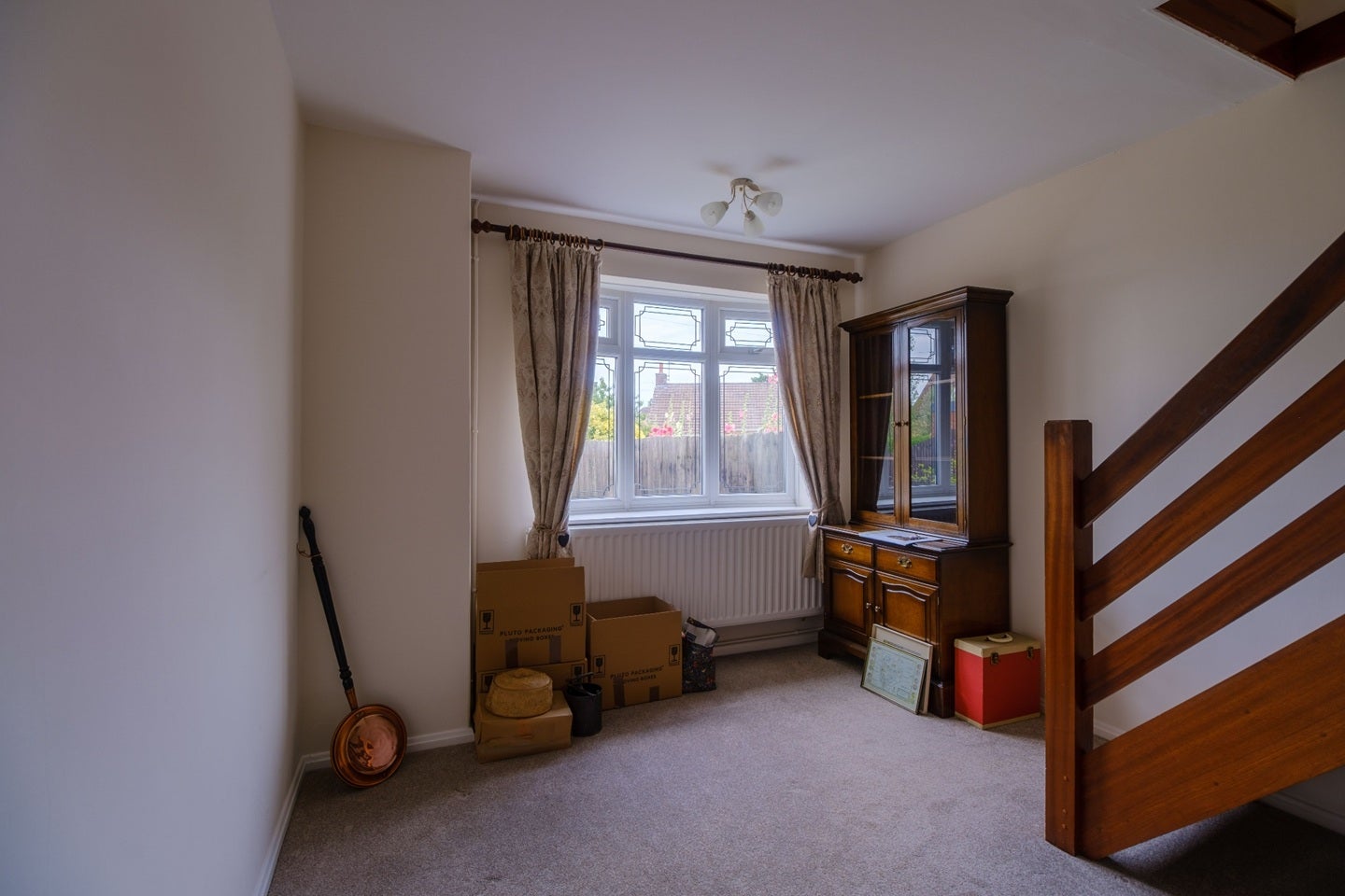 House Ryehill Close in Isham