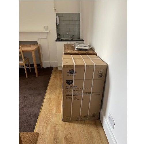 Room Churchfield Road in Greater London