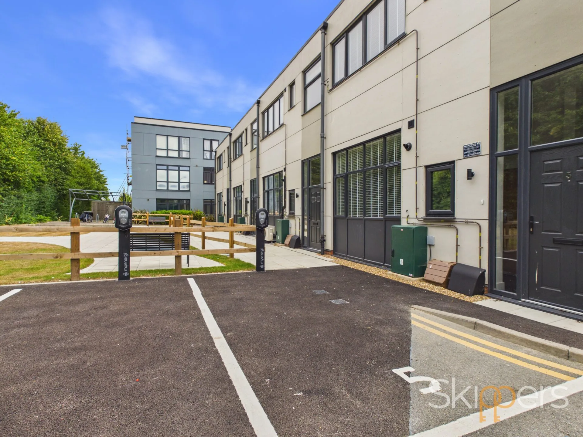 Flat Spindle Close in Folkestone and Hythe District