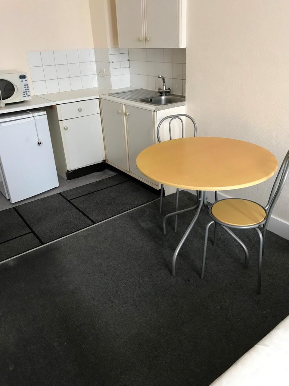 Room Goldhurst Terrace in Greater London