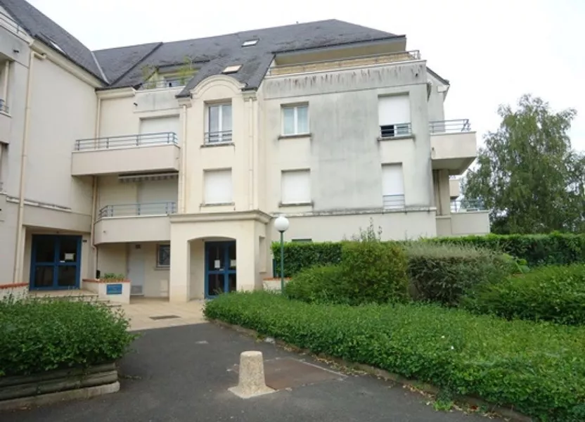 Flat Rue Bretonneau in Saint-Cyr-sur-Loire