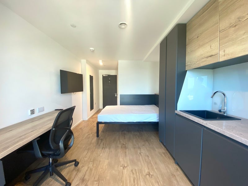 Room Park Place in Cardiff