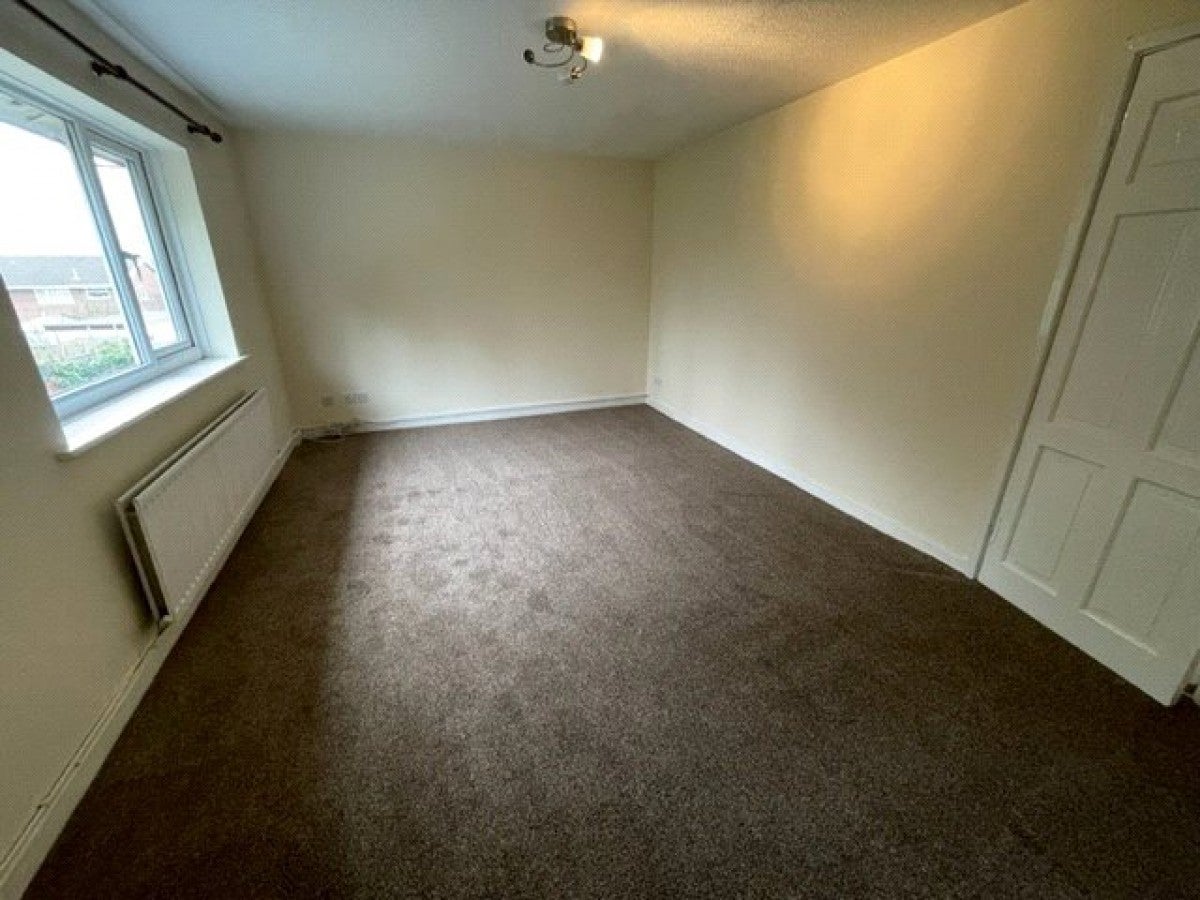 Flat Bardley Crescent in Huyton