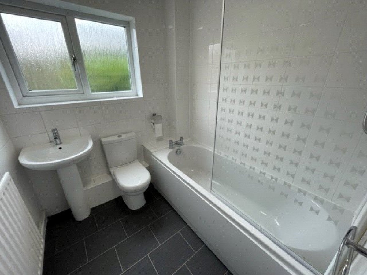 Flat Bardley Crescent in Huyton