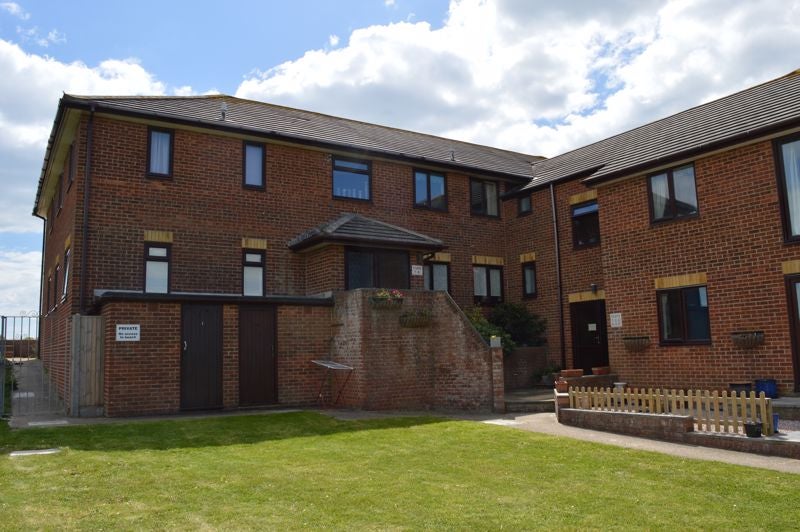 Flat Southwood Road in Hayling Island