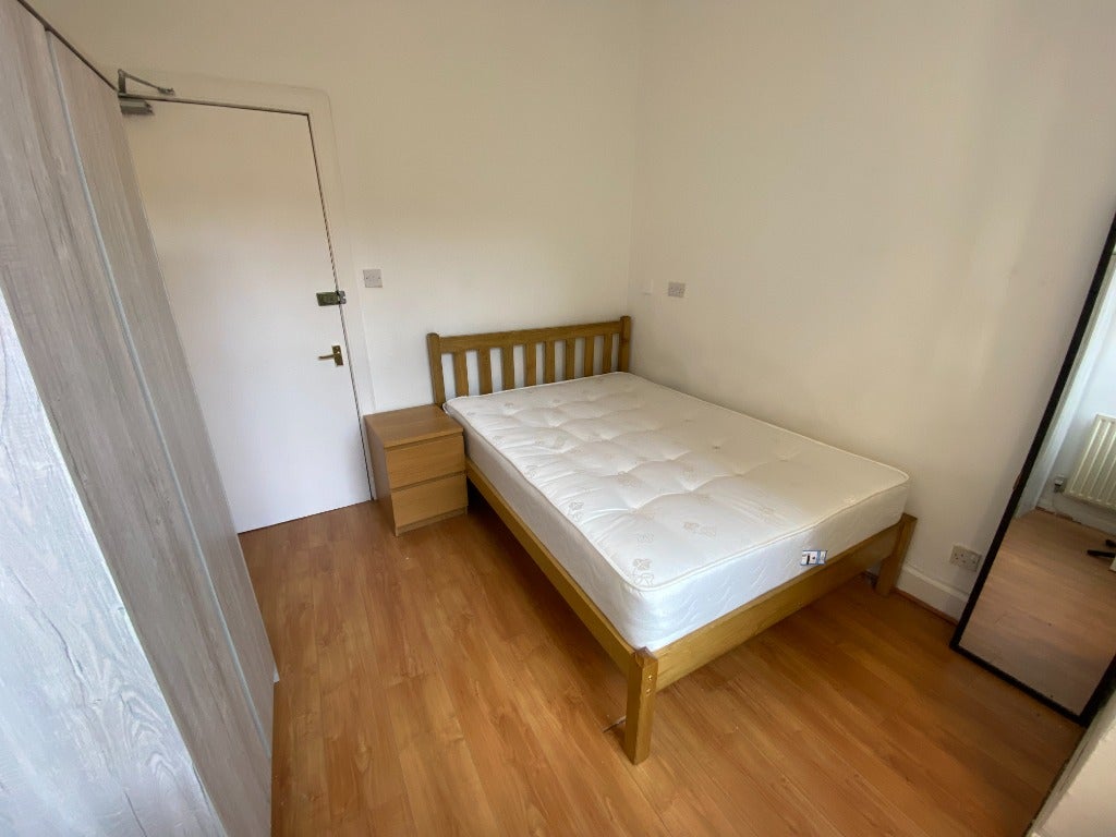 Flat Newington Road in City of Edinburgh