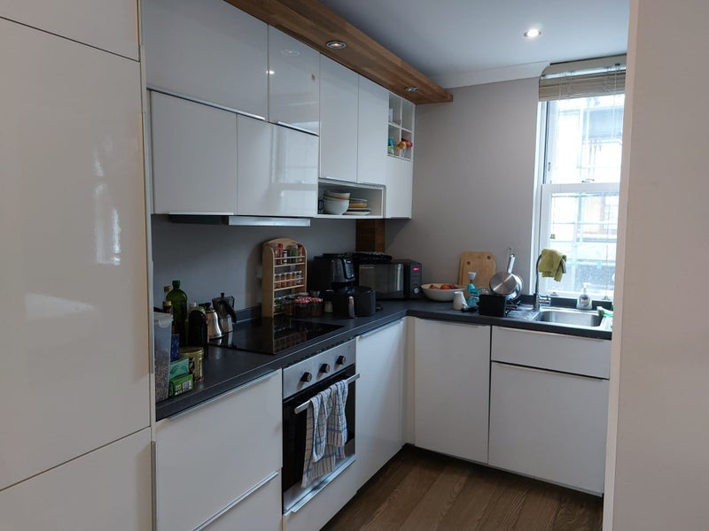 Room Canynge Road in Bristol