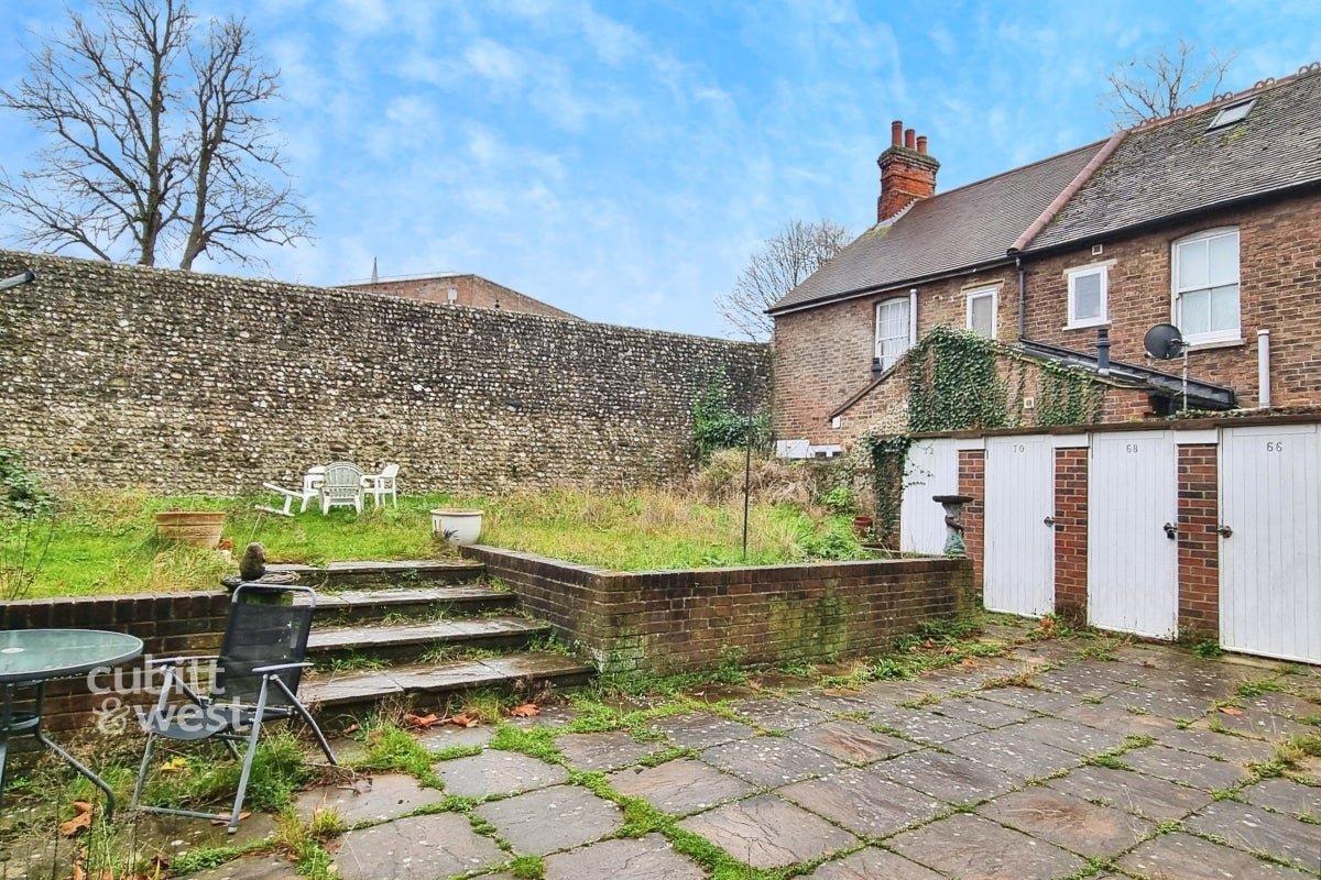 House Orchard Street in Chichester