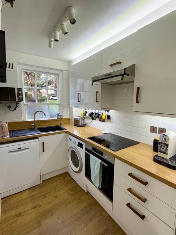 Room Haverstock Hill in Greater London