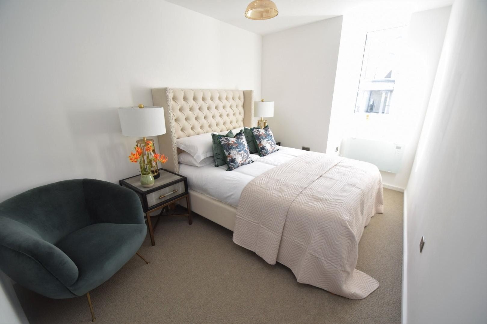 Flat Gildredge Road in Eastbourne