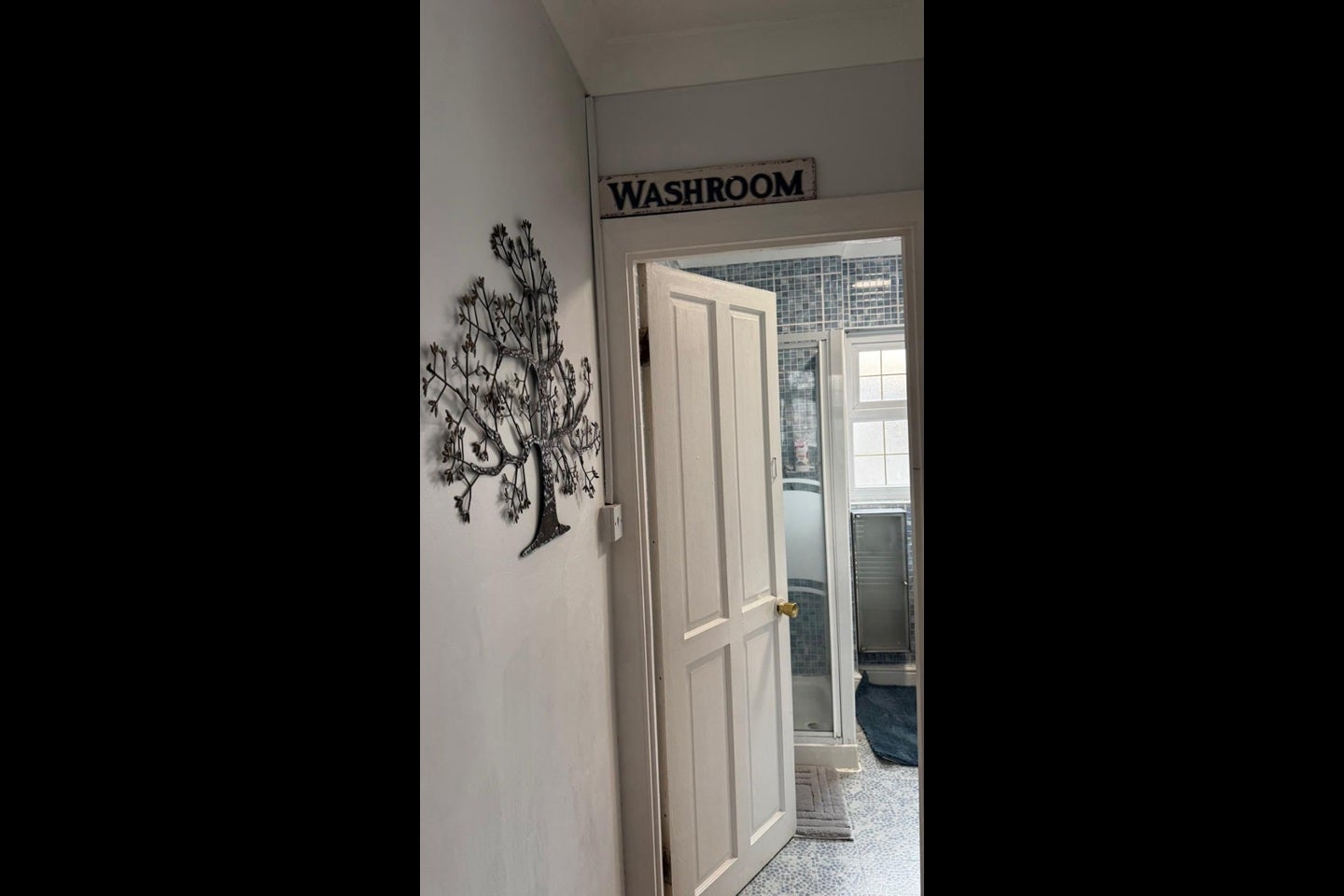 Room Sheringham Drive in Greater London