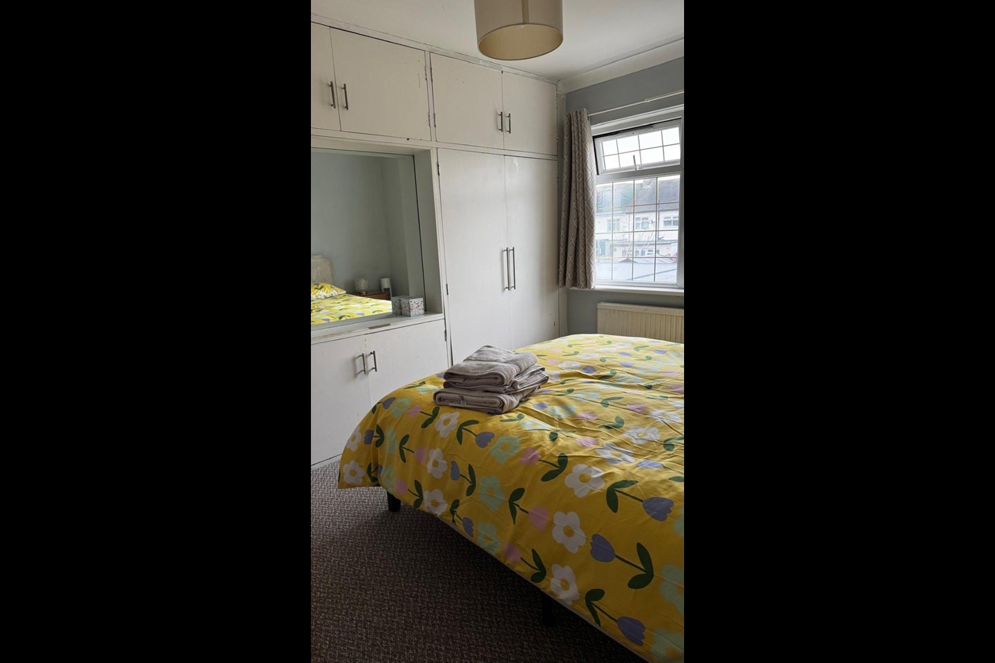 Room Sheringham Drive in Greater London