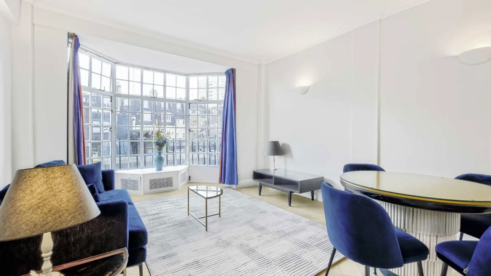 Flat Curzon Street in City of Westminster