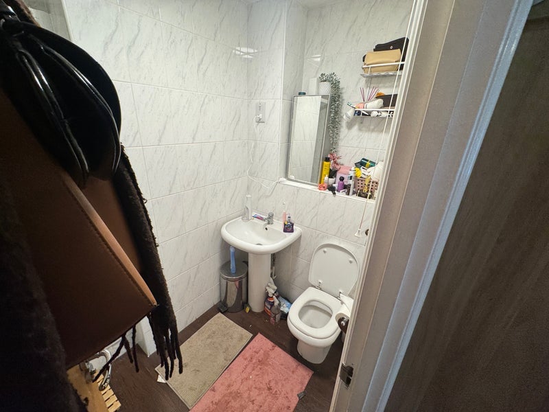Room Brockham Street in Greater London