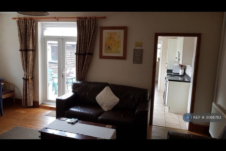Room Albany Road in Gorleston-on-Sea