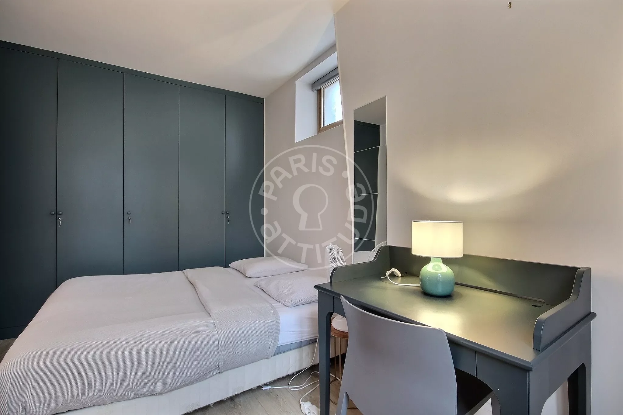 Flat Avenue Trudaine in Paris
