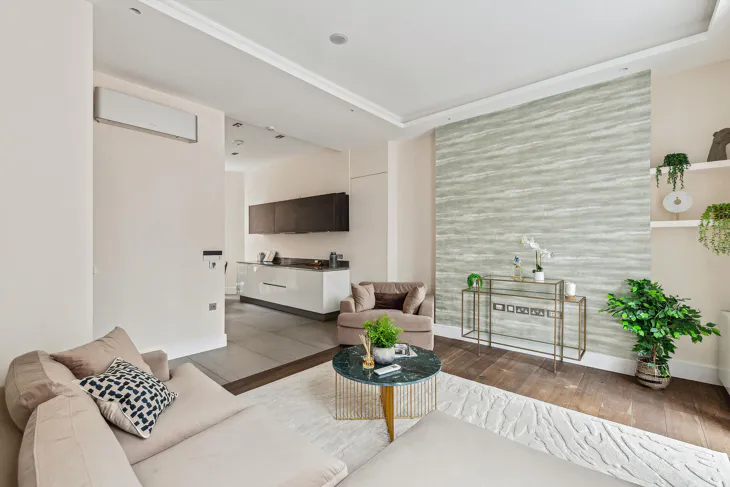 Flat Baker Street in City of Westminster