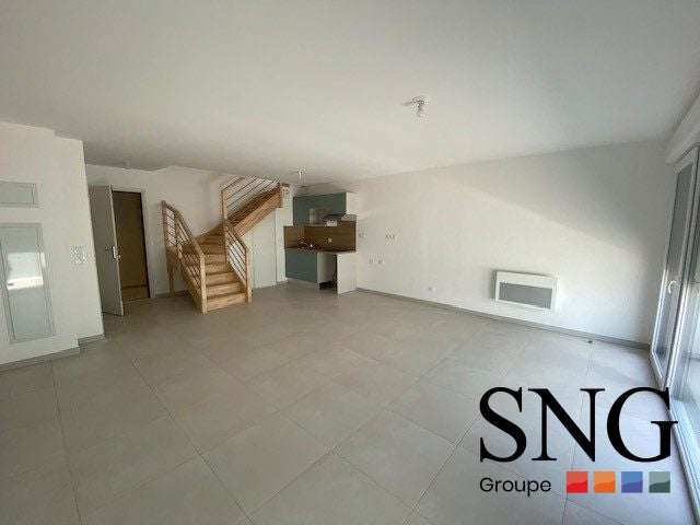 Flat Avenue René Coty in Cavaillon