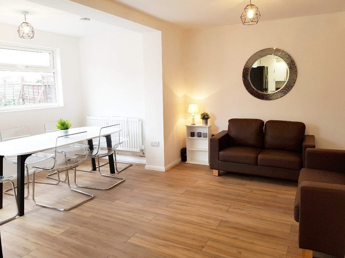 House Tilling Road in Bristol