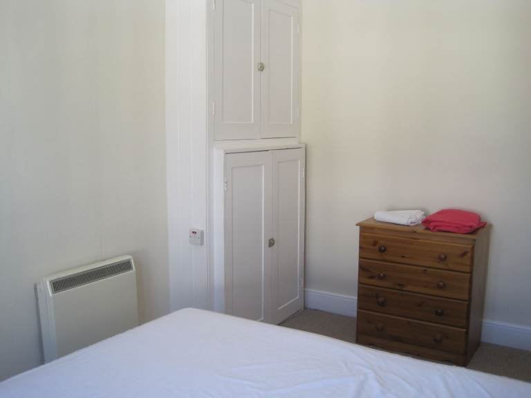 Flat Carlton Road in Bournemouth