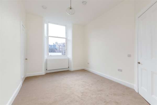 Flat Belhaven Terrace in City of Edinburgh
