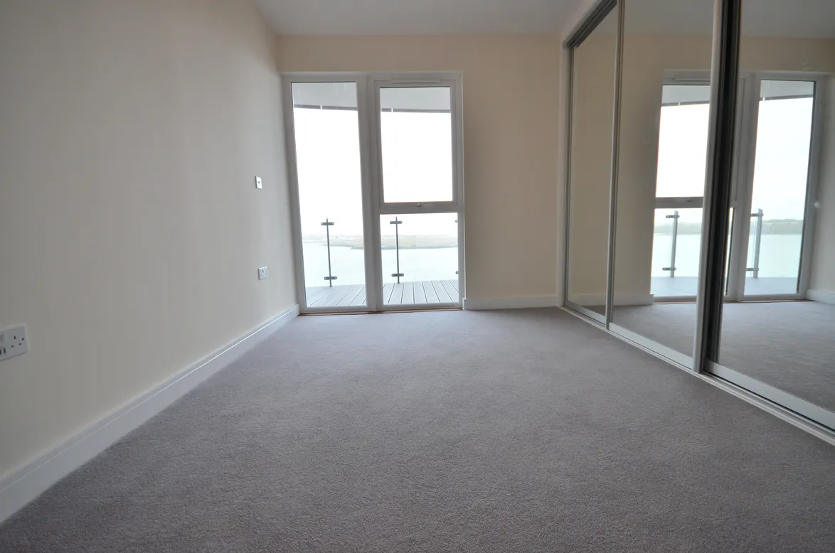 Flat Pearl Lane in Gillingham