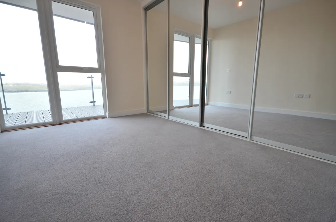 Flat Pearl Lane in Gillingham