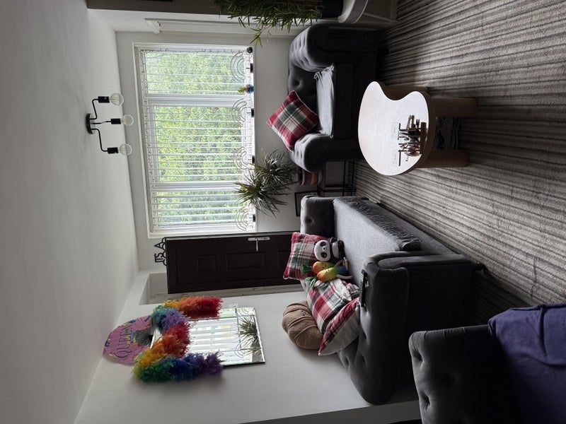 Room Rolling Street in Salford