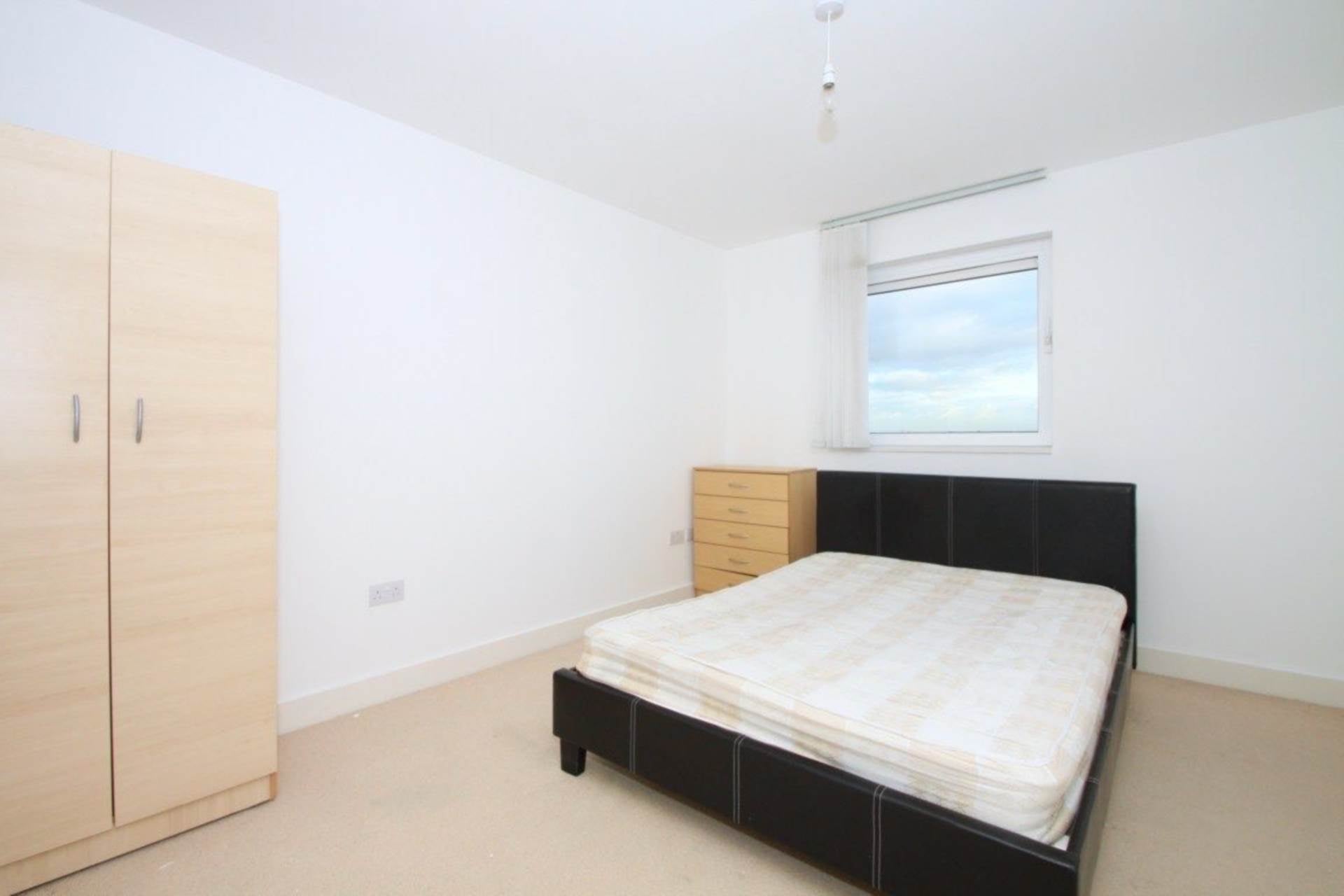 Flat Albert Basin Way in Greater London