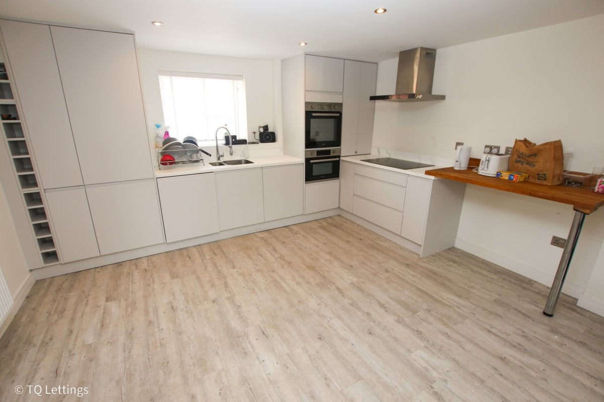 Flat Ashley Road in Trafford