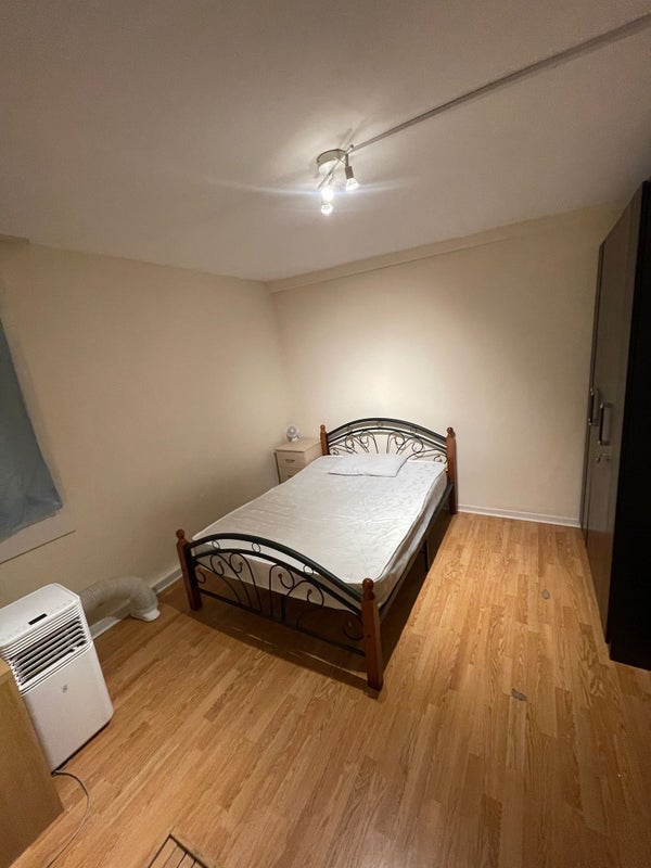 Flat Palace Road in Greater London