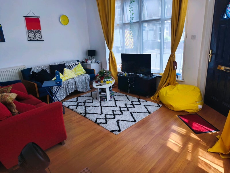 Room Hazelwell Road in Birmingham