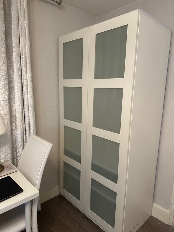 Room Cumberland Street in City of Westminster