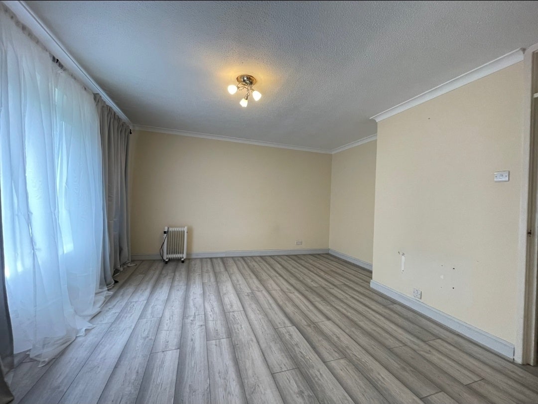 Flat Arden Place in Luton
