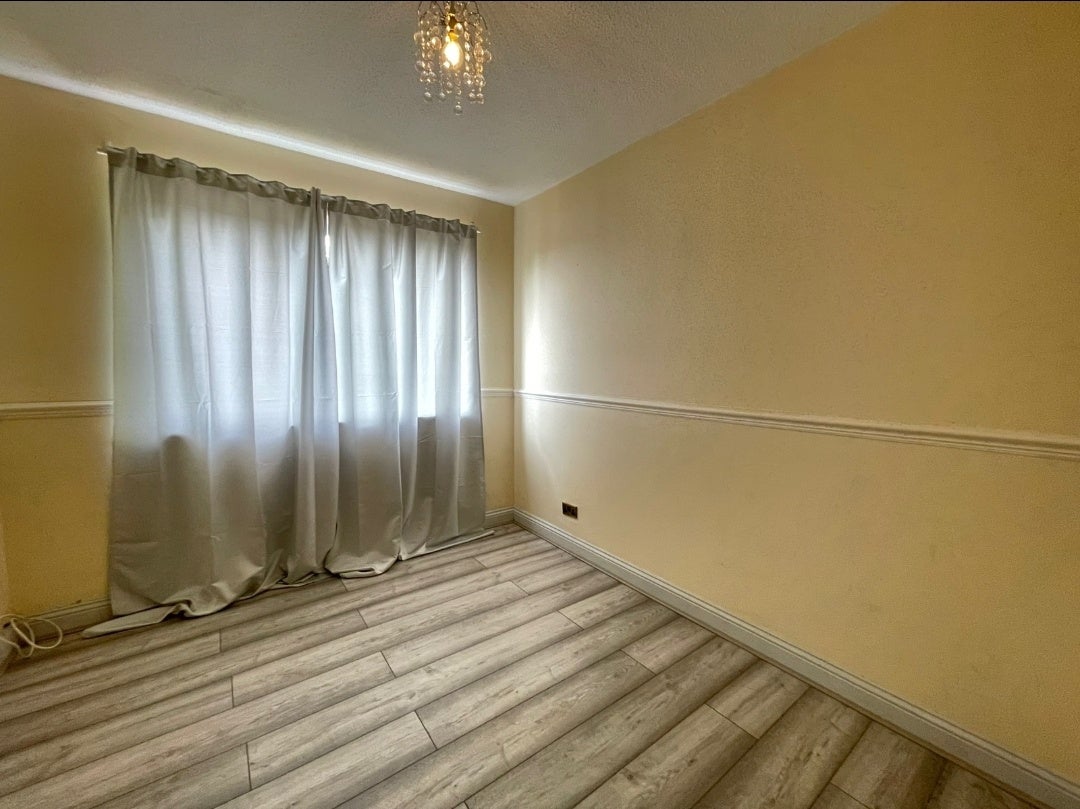 Flat Arden Place in Luton