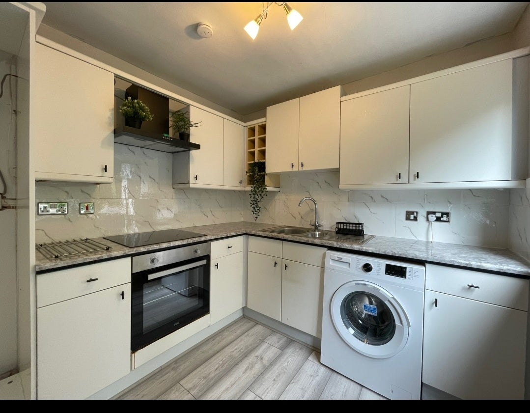 Flat Arden Place in Luton