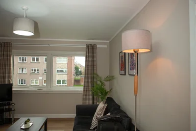 Flat Millburn Road in Renfrew