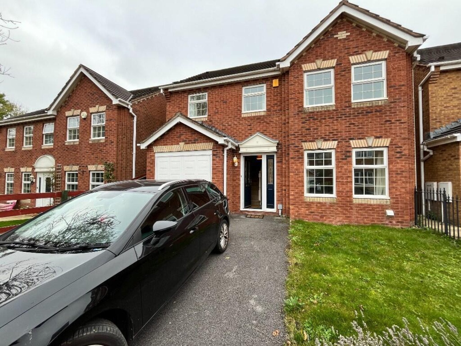 House Jellicoe Avenue in Bristol
