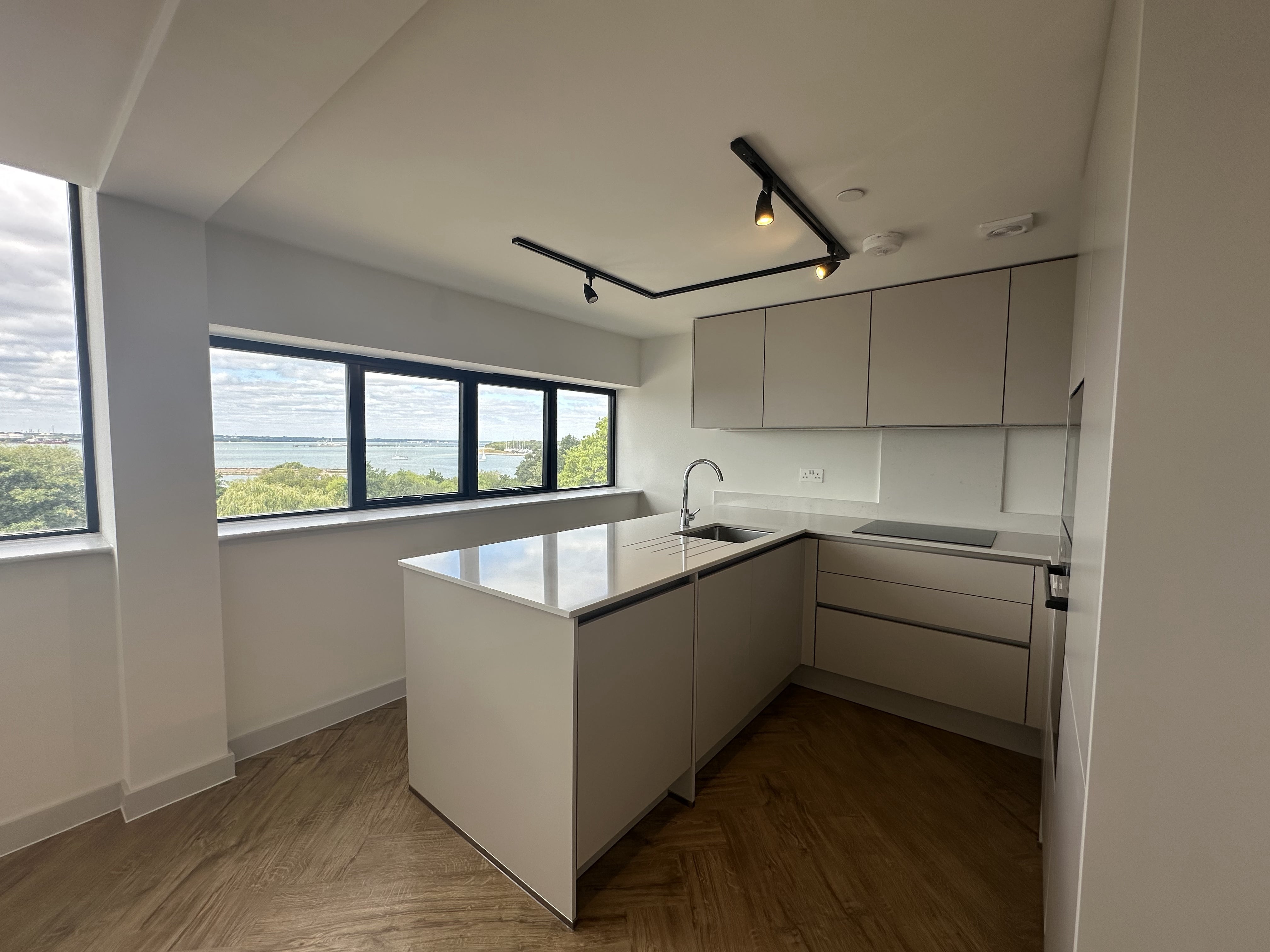 Flat Newtown Road in Fareham