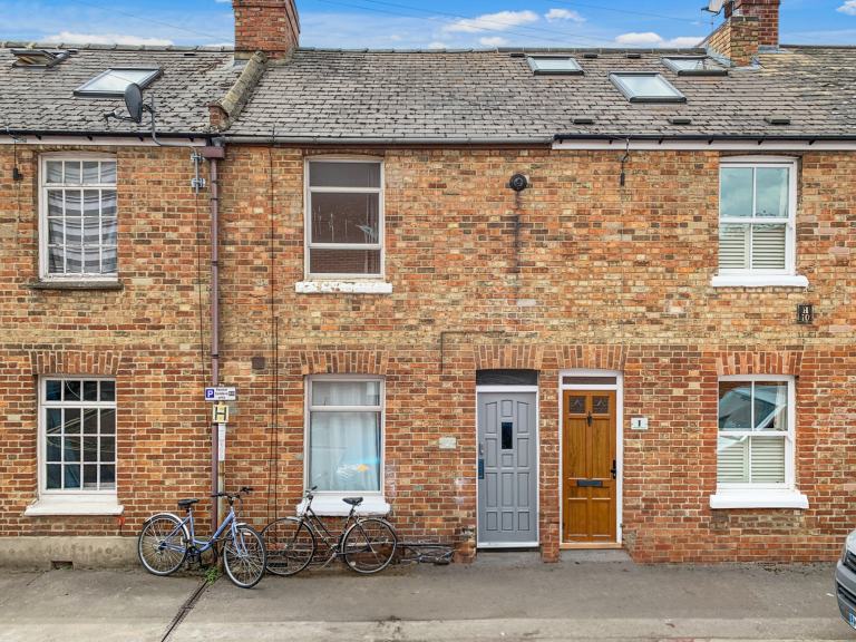 House Denmark Street in Oxford
